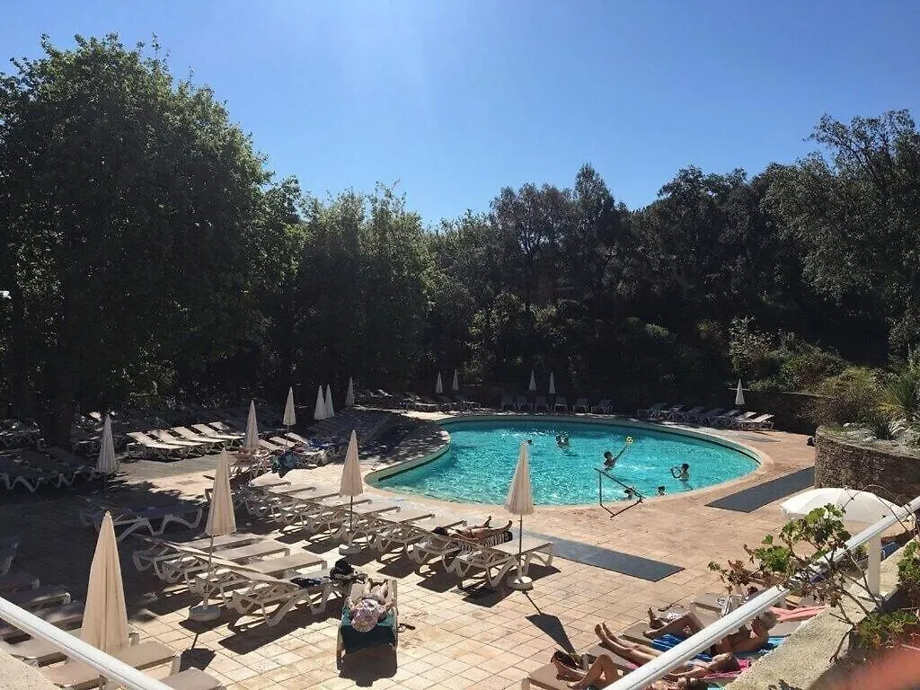 Les Restanques Maison Des Chenes Vue Mer 6 Personnes 格里莫 0*,